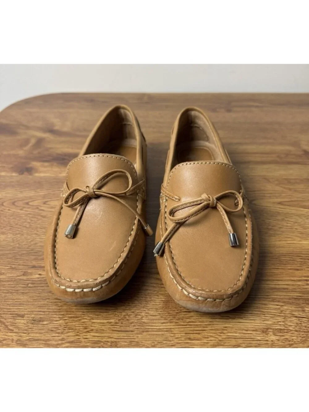 Eastland Women's Marcella Driving Moccasin Slip On Loafer in Camel Size 6.5